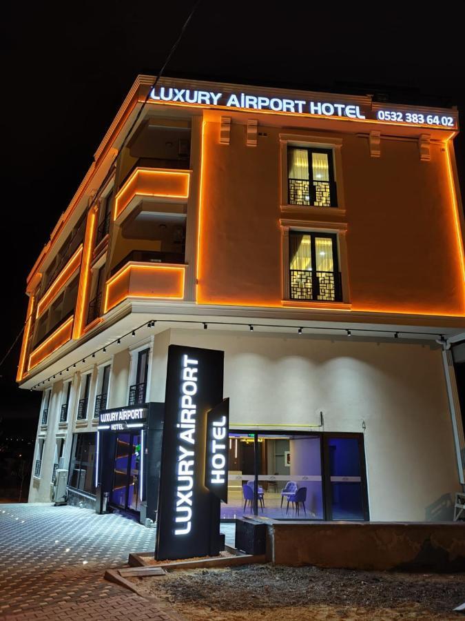 Luxury Airport Hotel By Zazzoni-Istanbul Airport Arnavutkoy エクステリア 写真