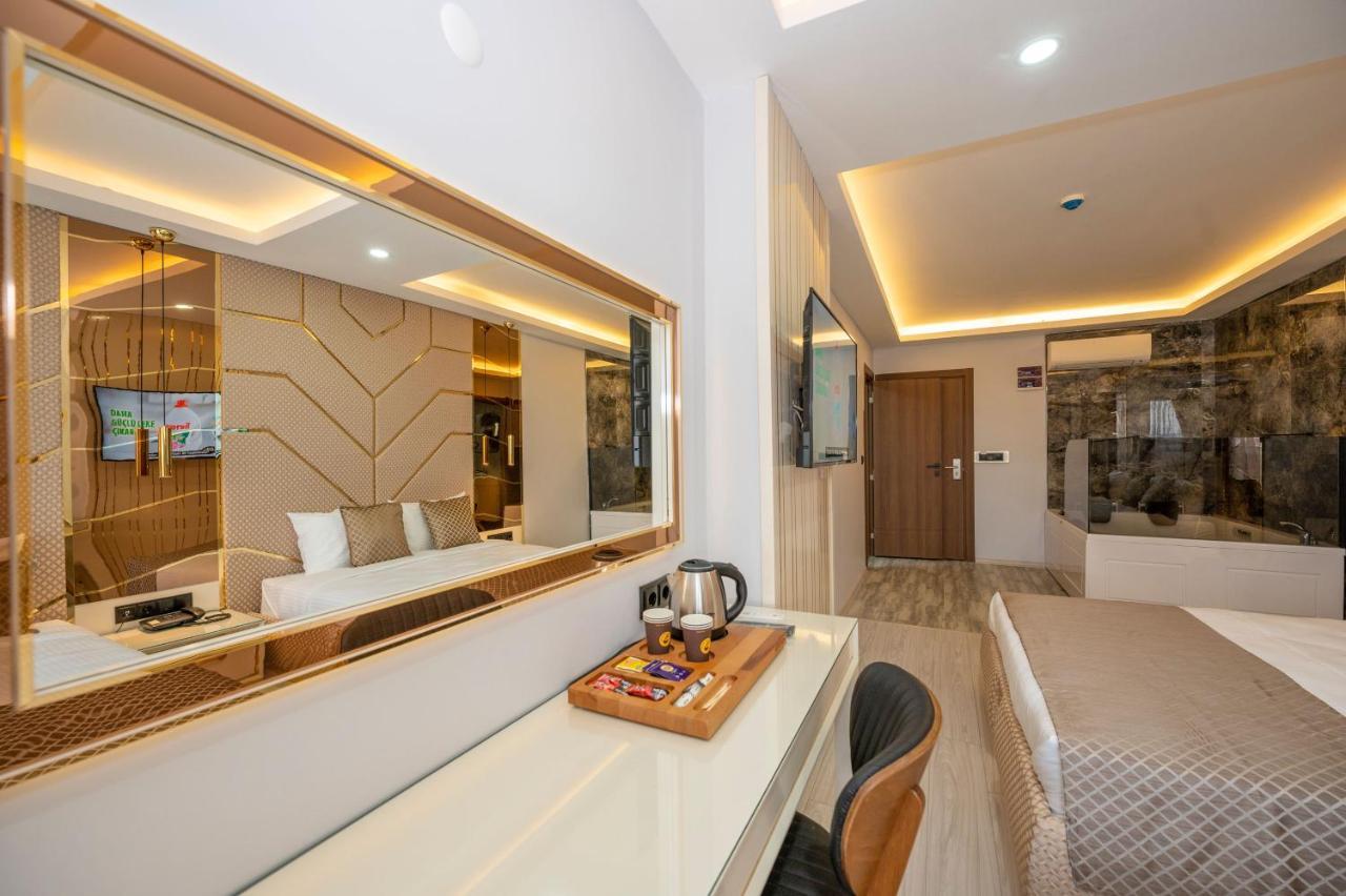 Luxury Airport Hotel By Zazzoni-Istanbul Airport Arnavutkoy エクステリア 写真