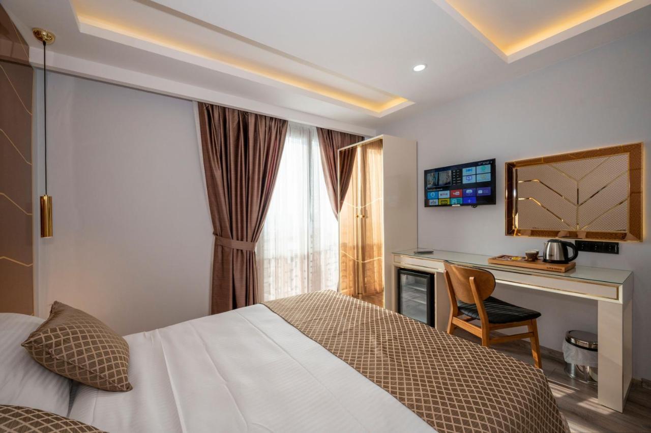 Luxury Airport Hotel By Zazzoni-Istanbul Airport Arnavutkoy エクステリア 写真