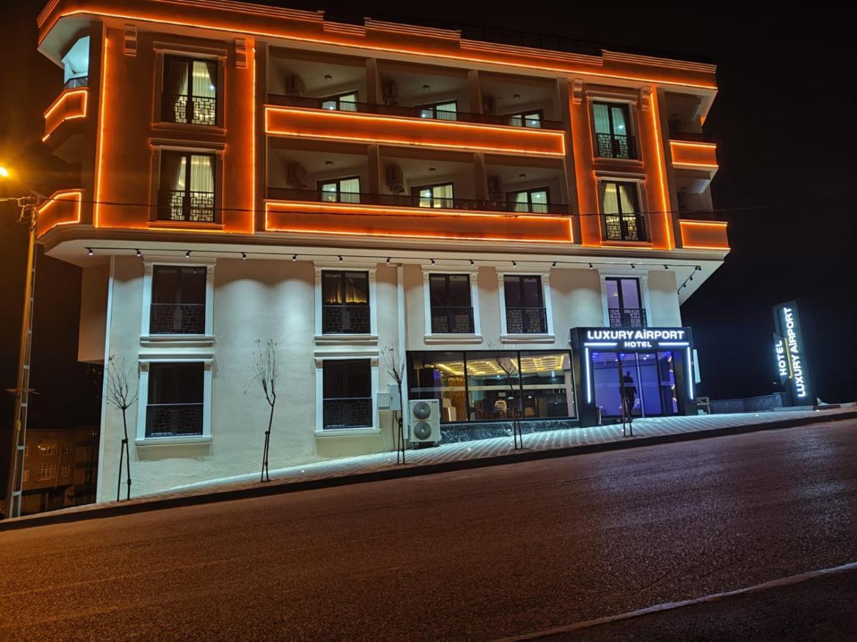 Luxury Airport Hotel By Zazzoni-Istanbul Airport Arnavutkoy エクステリア 写真