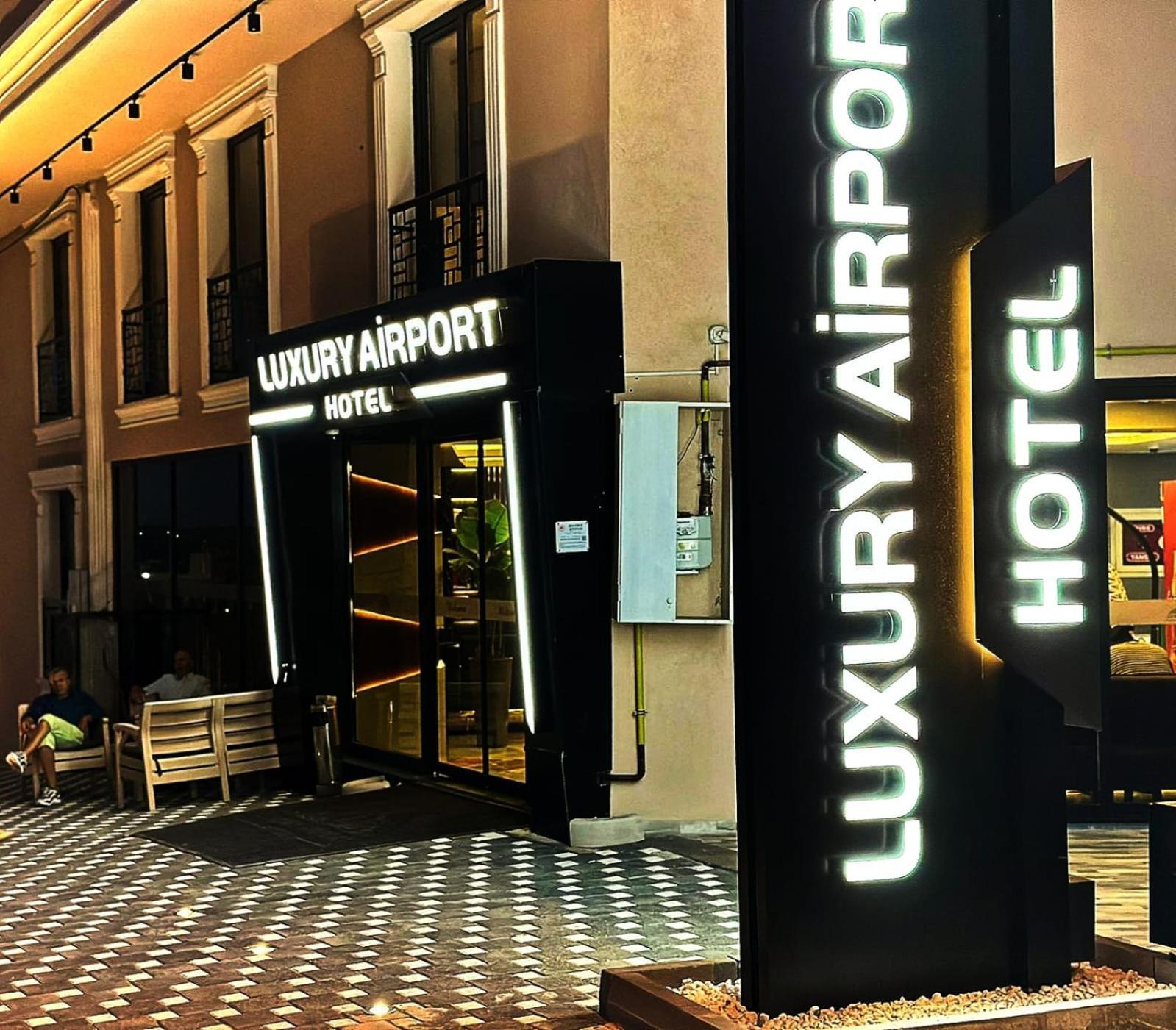 Luxury Airport Hotel By Zazzoni-Istanbul Airport Arnavutkoy エクステリア 写真